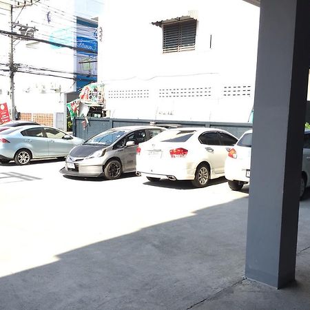 린라다 로프트 레지던트 호텔 치앙마이 외부 사진